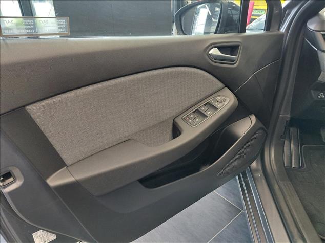 Renault CLIO Clio 1.0 TCe Techno LPG 2025