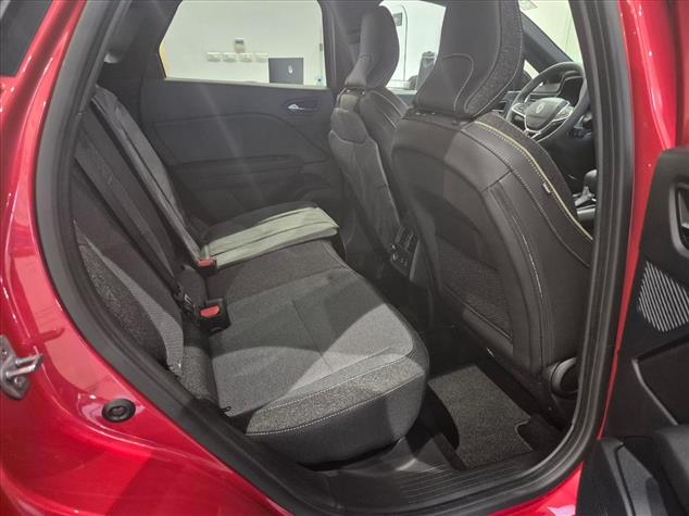 Renault CAPTUR Captur 1.3 TCe mHEV Techno EDC 2026