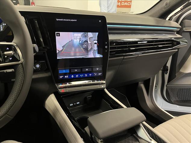 Renault ESPACE Espace 1.2 E-Tech Full Hybrid 200 Iconic MMT 5os. 2025