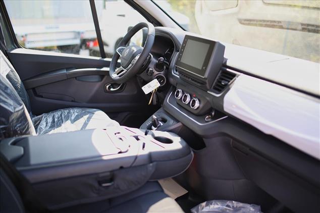 Renault TRAFIC Trafic 2.0 dCi L2H1 HD Extra aut 2026