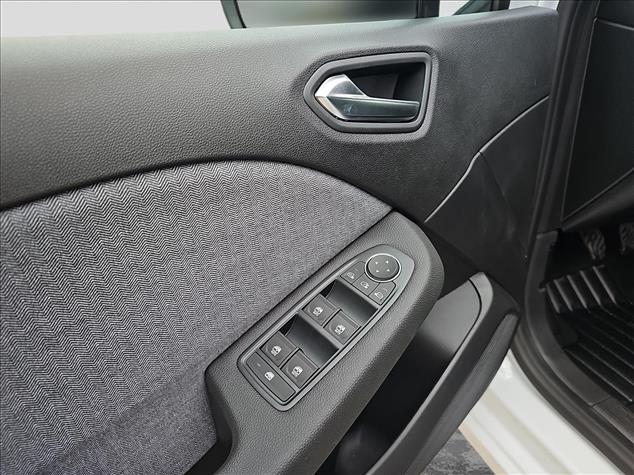 Renault CLIO Clio 1.0 TCe Techno LPG 2025