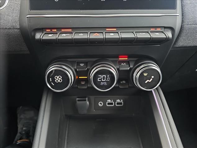 Renault CLIO Clio 1.0 TCe Techno LPG 2025