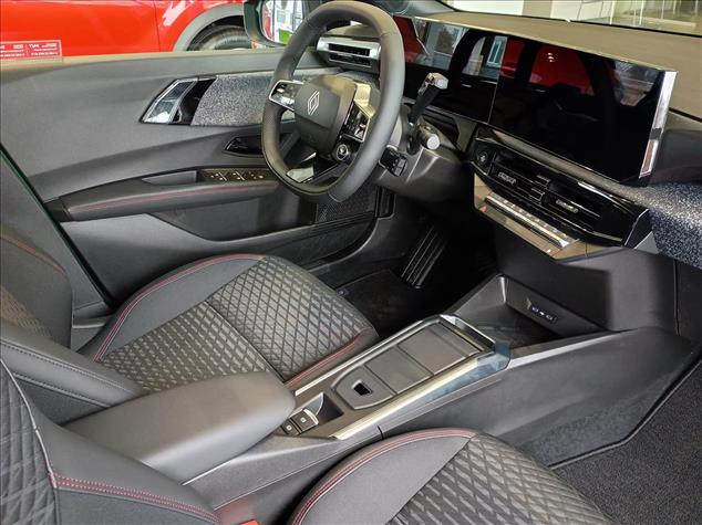 Renault CLIO Clio 1.2 TCe Techno EDC 2026