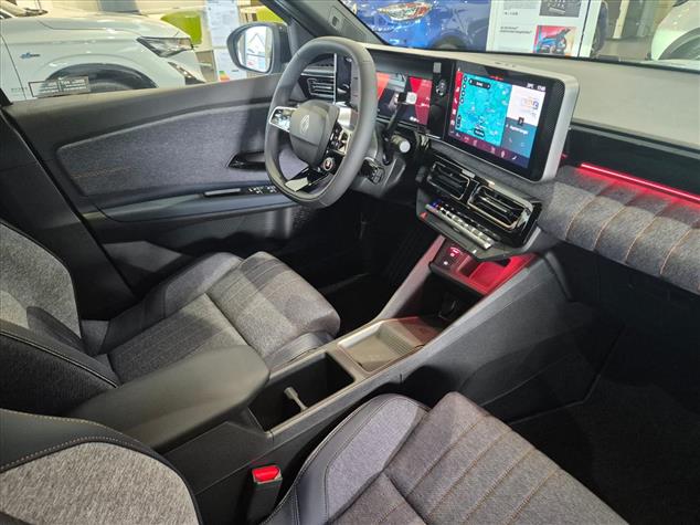 Renault R4 R4 52kWh Comfort Range Techno 2025