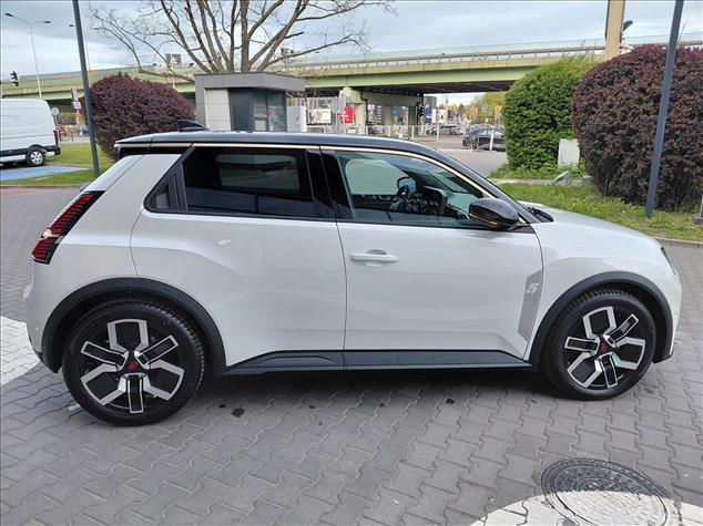 Renault R5 R5 52kWh Comfort Range Techno 2026
