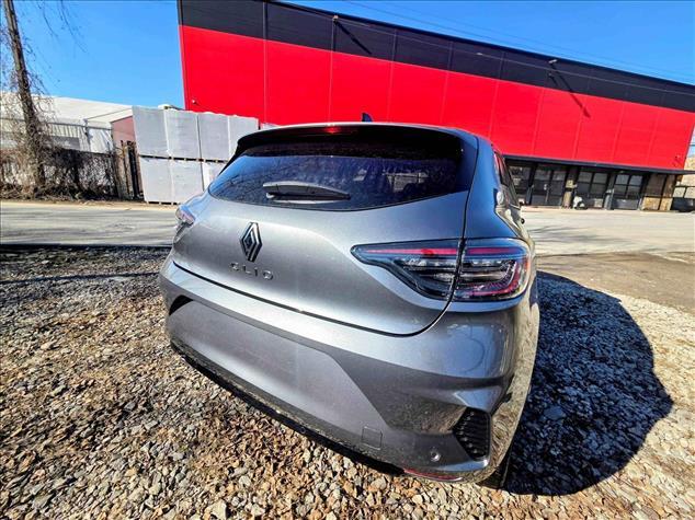 Renault CLIO Clio 1.0 TCe Techno LPG 2025