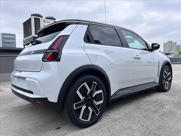 Renault R5 R5 52kWh Comfort Range Techno 2026