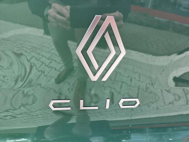 Renault CLIO Clio 1.2 TCe Techno 2025