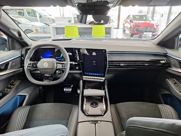 Renault RAFALE Rafale 1.2 E-Tech PHEV 4x4 300 esprit Alpine MMT 2026