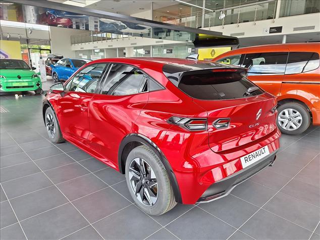 Renault CLIO Clio 1.2 TCe Techno EDC 2026