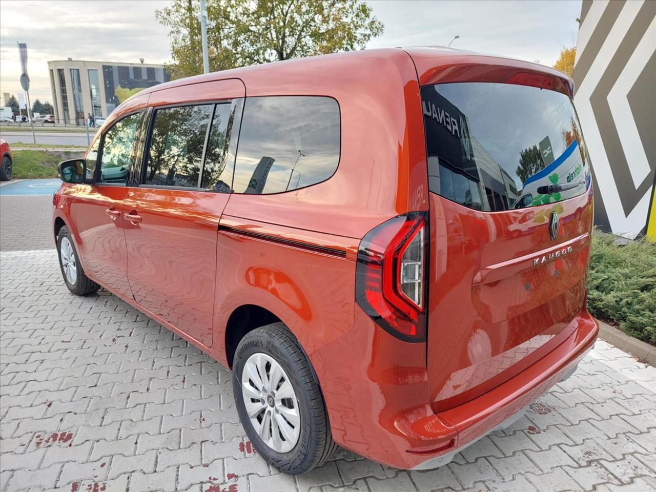 Renault KANGOO Kangoo Grand 1.3 TCe Equilibre 2024