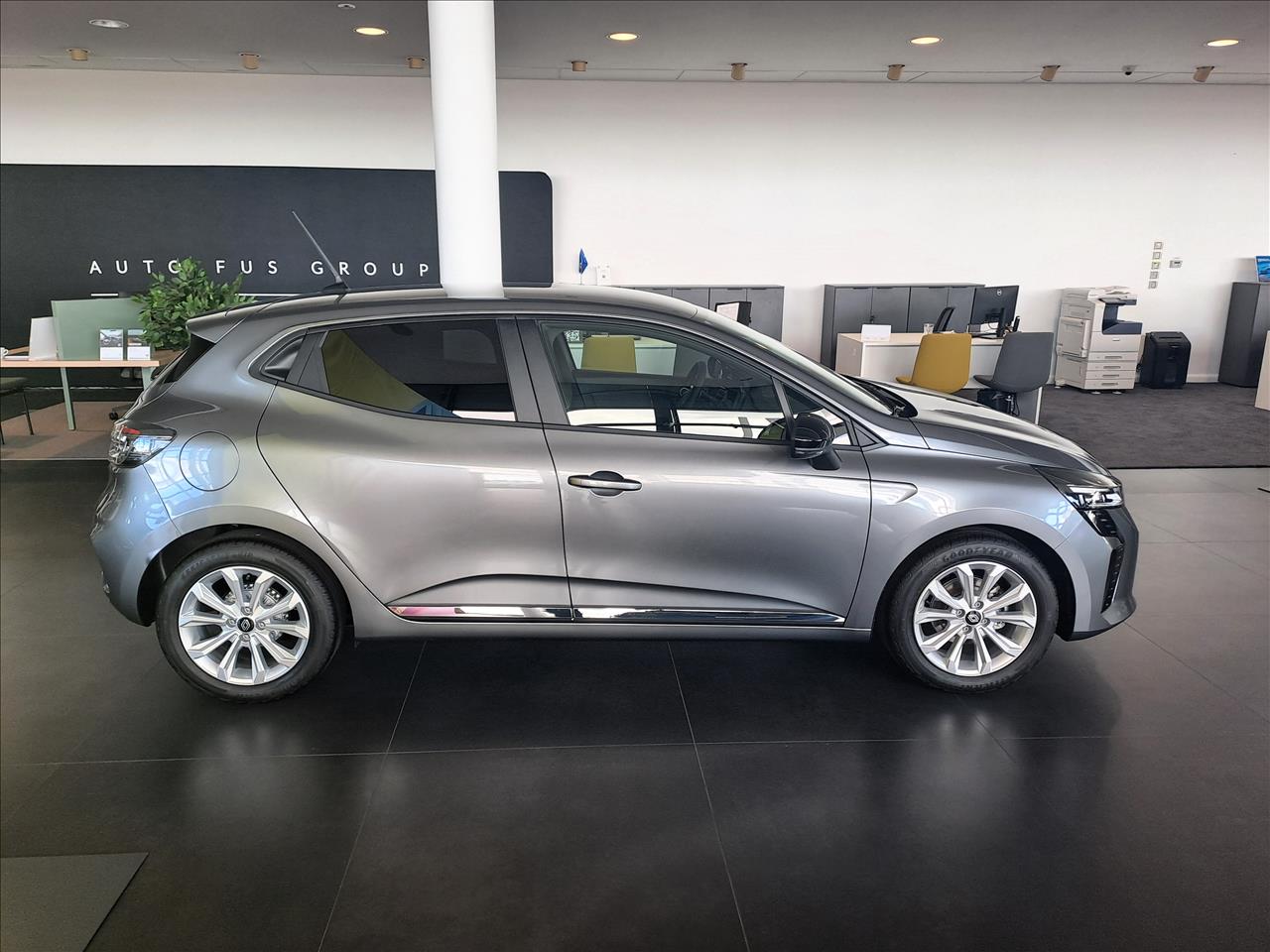 Renault CLIO Clio 1.0 TCe Evolution LPG 2024