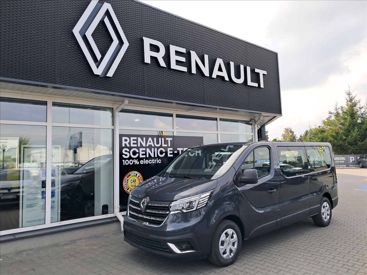 Renault TRAFIC SPACECLASS Trafic Grand SpaceClass 2.0 dCi Escapade 2024