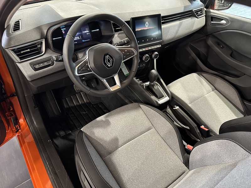 Renault CLIO Clio 1.6 E-TECH Full Hybrid 145 Evolution 2023