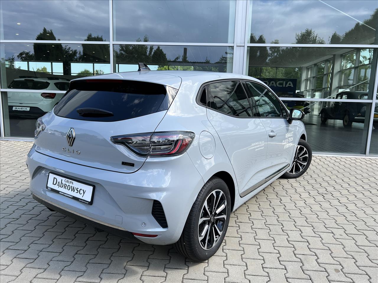 Renault CLIO Clio 1.6 E-TECH Full Hybrid 145 Techno 2023