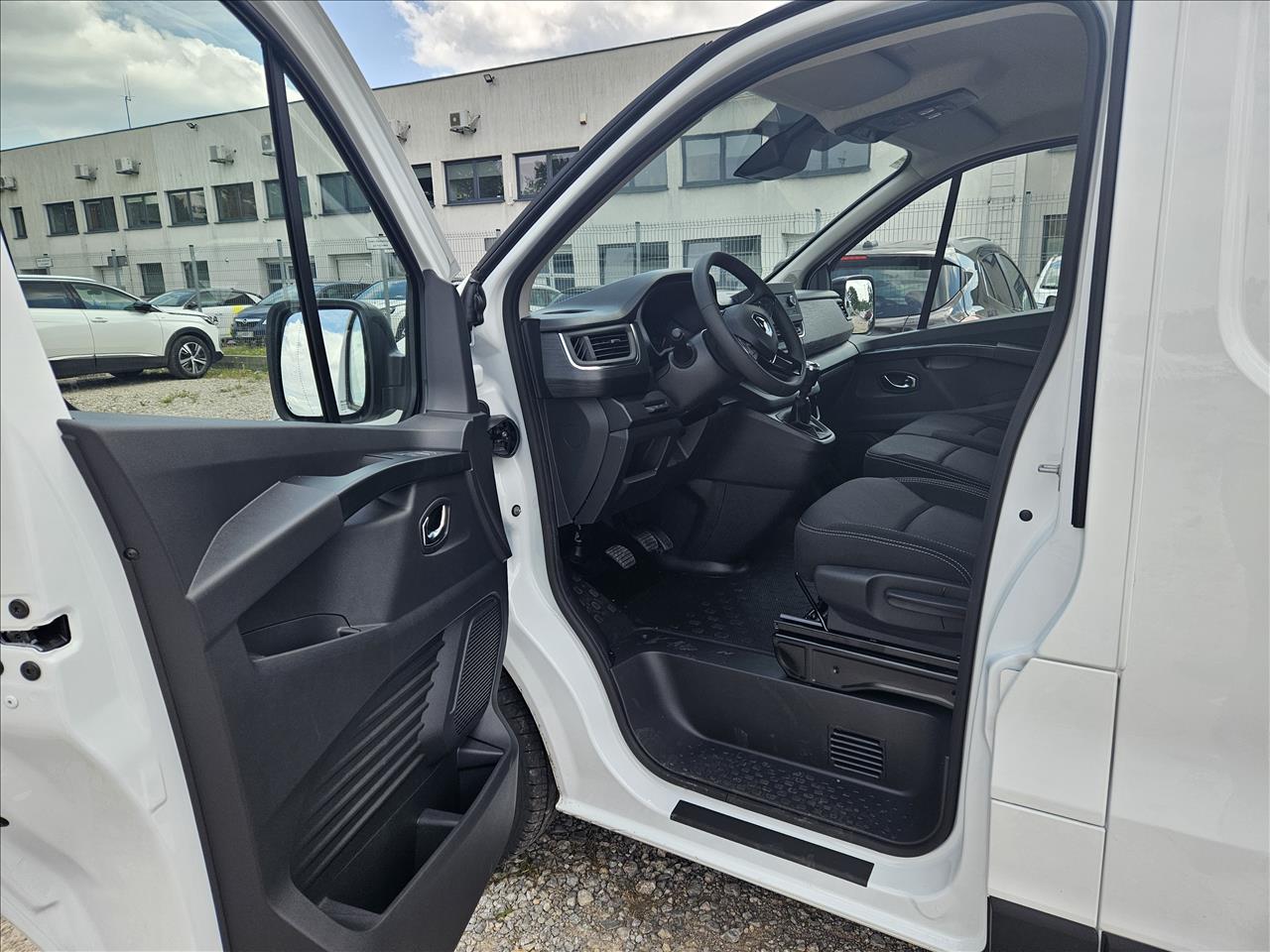 Renault TRAFIC Trafic 2.0 dCi L1H1 Extra 2024