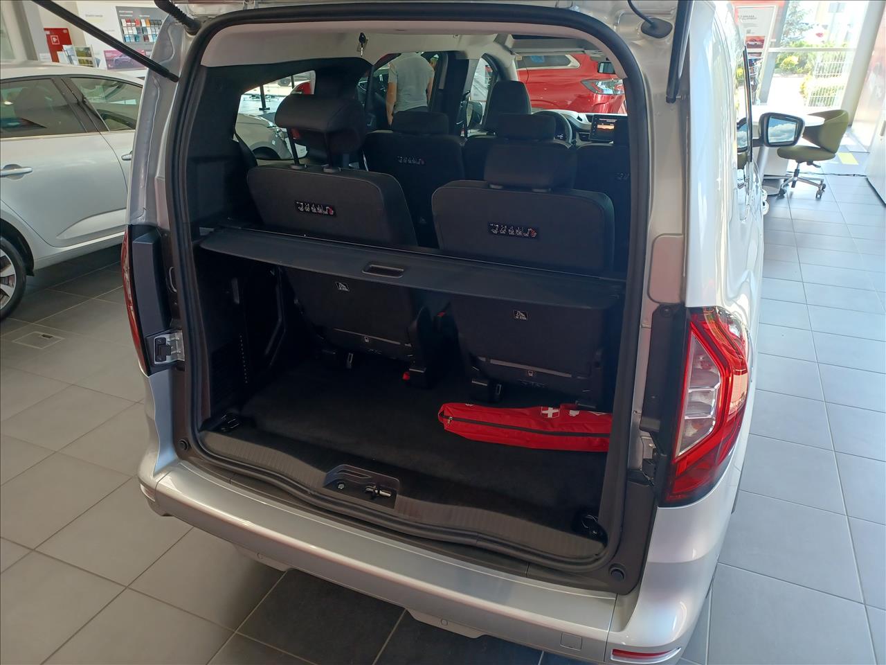 Renault KANGOO Kangoo Grand 1.5 dCi Equilibre 2024