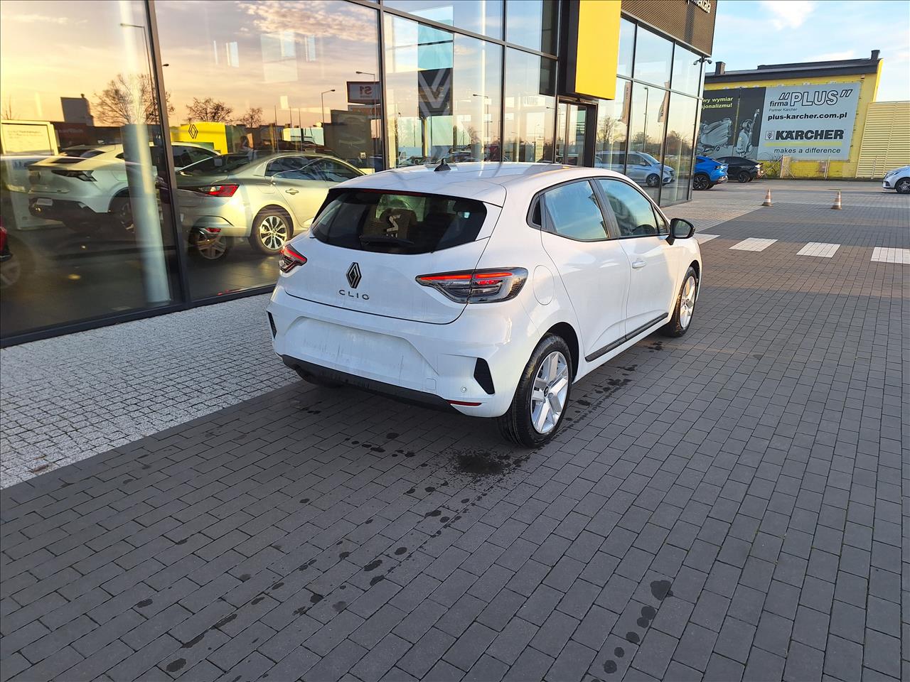 Renault CLIO Clio 1.0 TCe Evolution LPG 2024