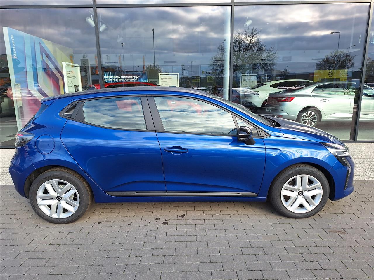 Renault CLIO Clio 1.0 TCe Evolution LPG 2024