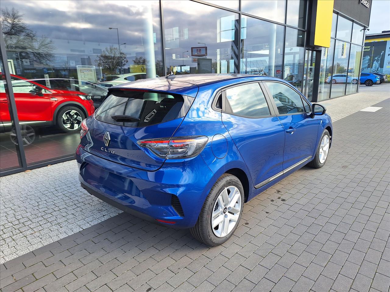 Renault CLIO Clio 1.0 TCe Evolution LPG 2024